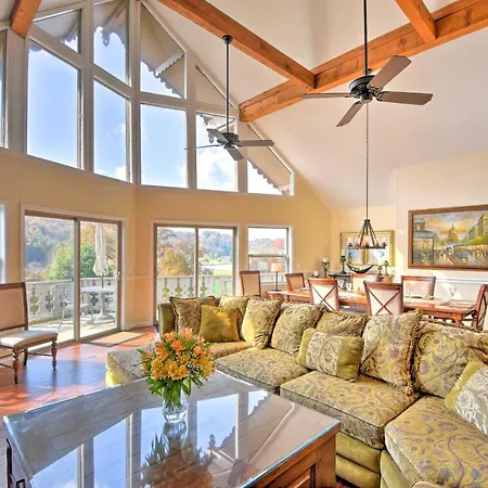 Villa Picturesque Sky Haus Sanctuary With Mountain Views